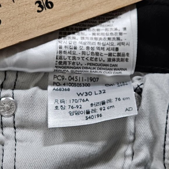 Levi's Jeans Men 30x32/31 Black 511 Slim Fit Tapered Stretch Pockets Zip Western - Picture 12 of 16